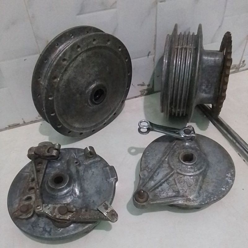 TROMOL SET DEPAN BELAKANG HONDA CB 200