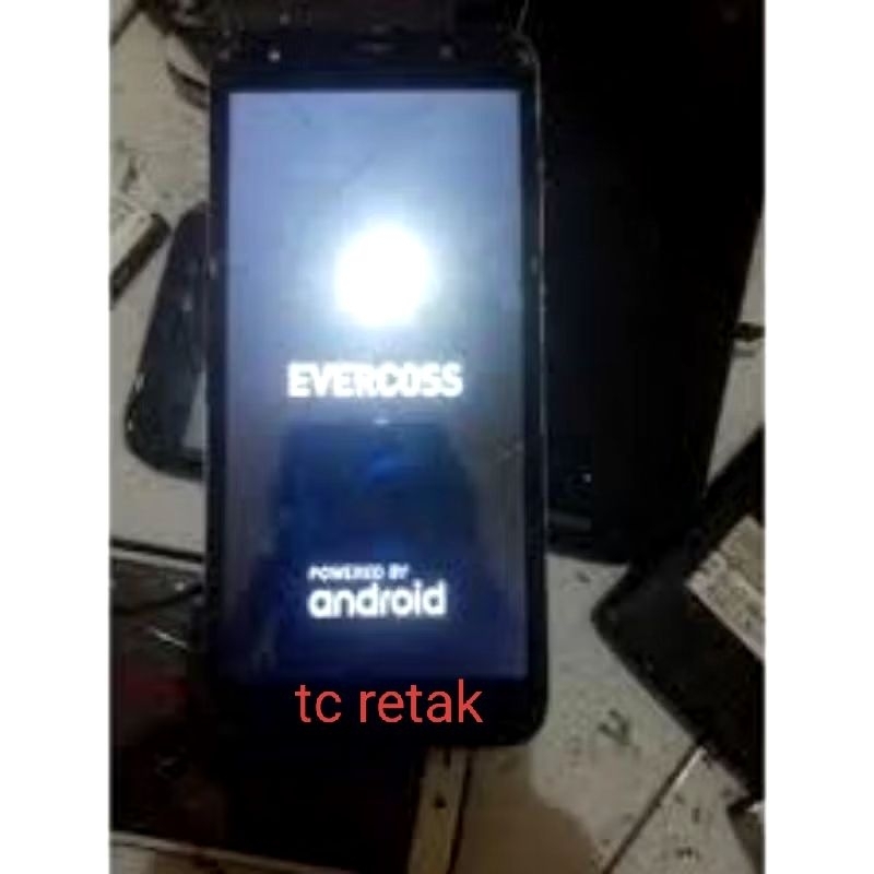 lcd tc retak hp Evercoss u60