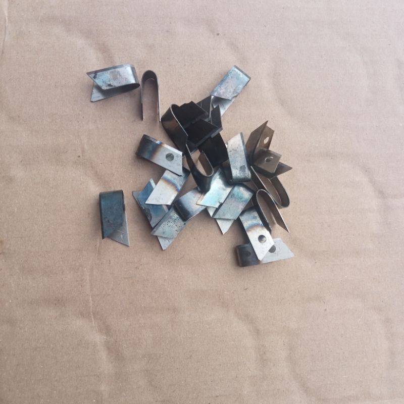 

silet ukir ban isi 8 pcs