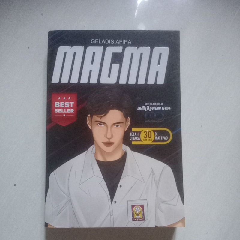 preloved novel original MAGMA by Geladis Afira