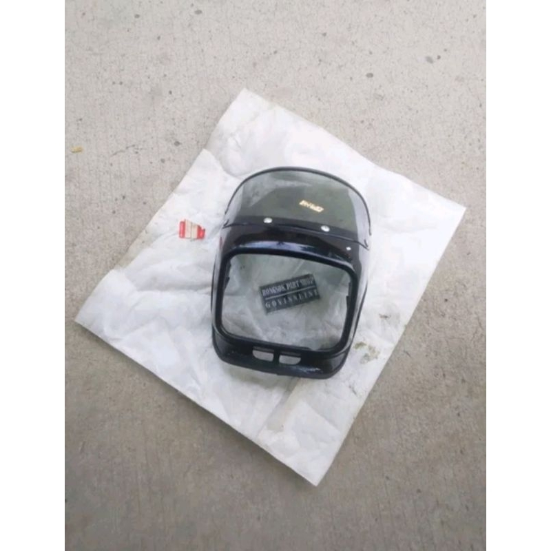 batok lampu depan suzuki trs trz ori asli nos sgp
