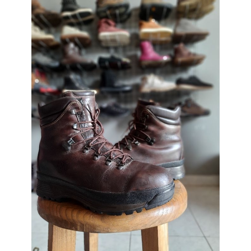 Sepatu boot Rockport XCS made in Italy size 45