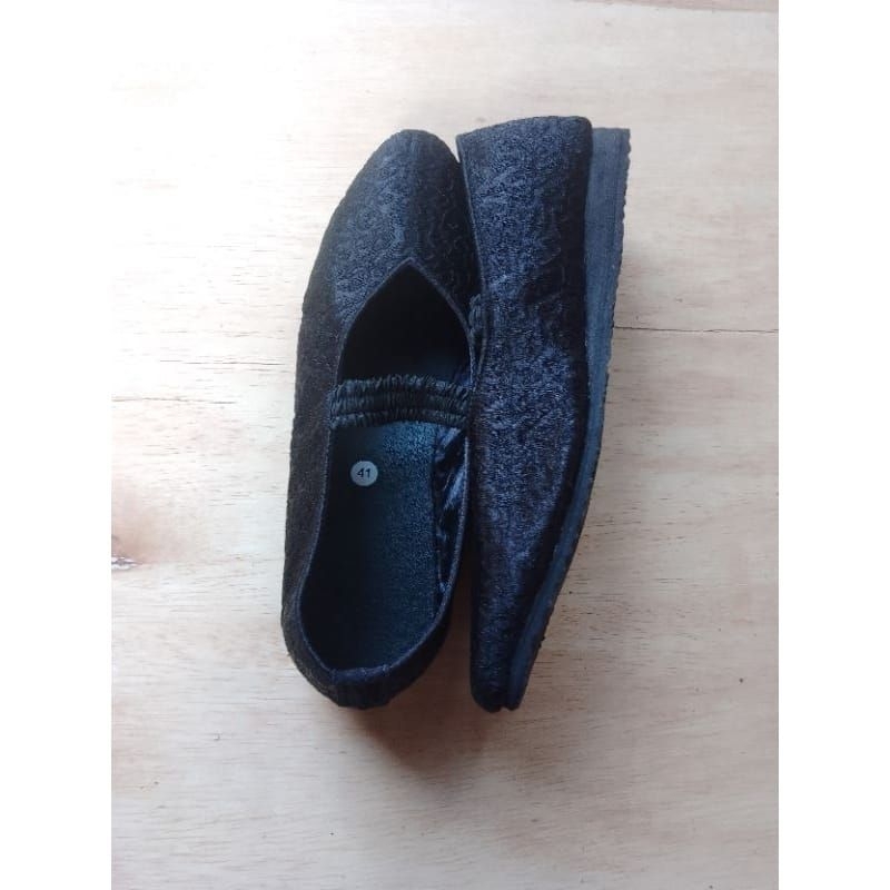 Fourf - Sepatu Umrah/Haji Medina | Sepatu bordir | Sepatu Haji dan Umrah | sepatu slip on | Flatshoe