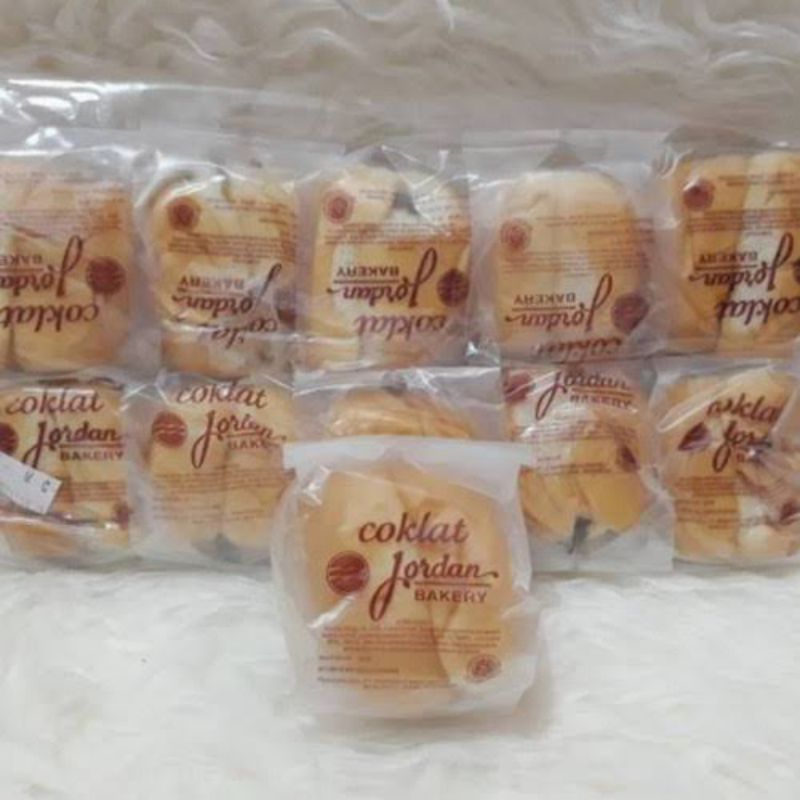 

Roti Jordan Bakery Rasa Coklat 1 Pack 10x36g