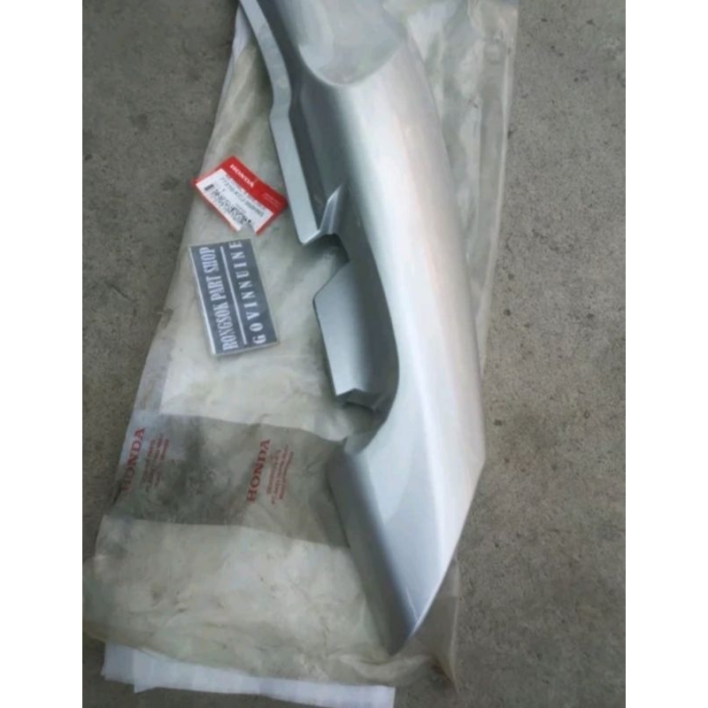 body bodi belakang samping kanan honda tiger lama silfer silver ori asli nos