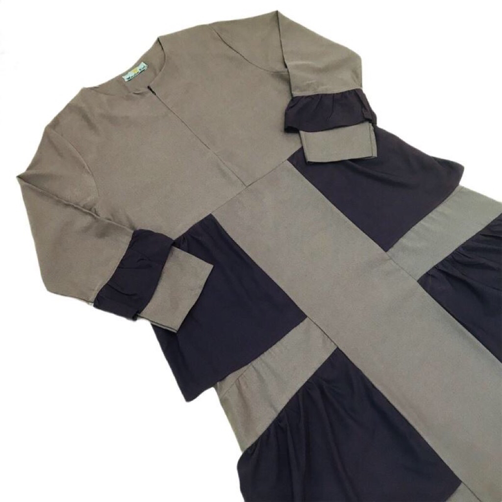 Dress Maxi Susun Lavender Lengan Panjang Wanita | Busui Friendly