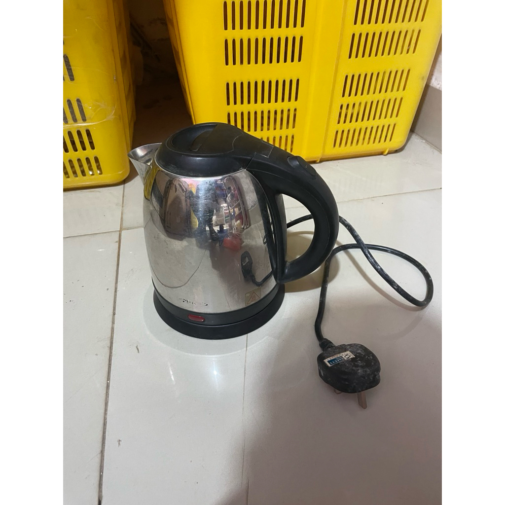 PL Ceret / Teko Elektrik Philips NYALA (Tidak bisa panas). Iz