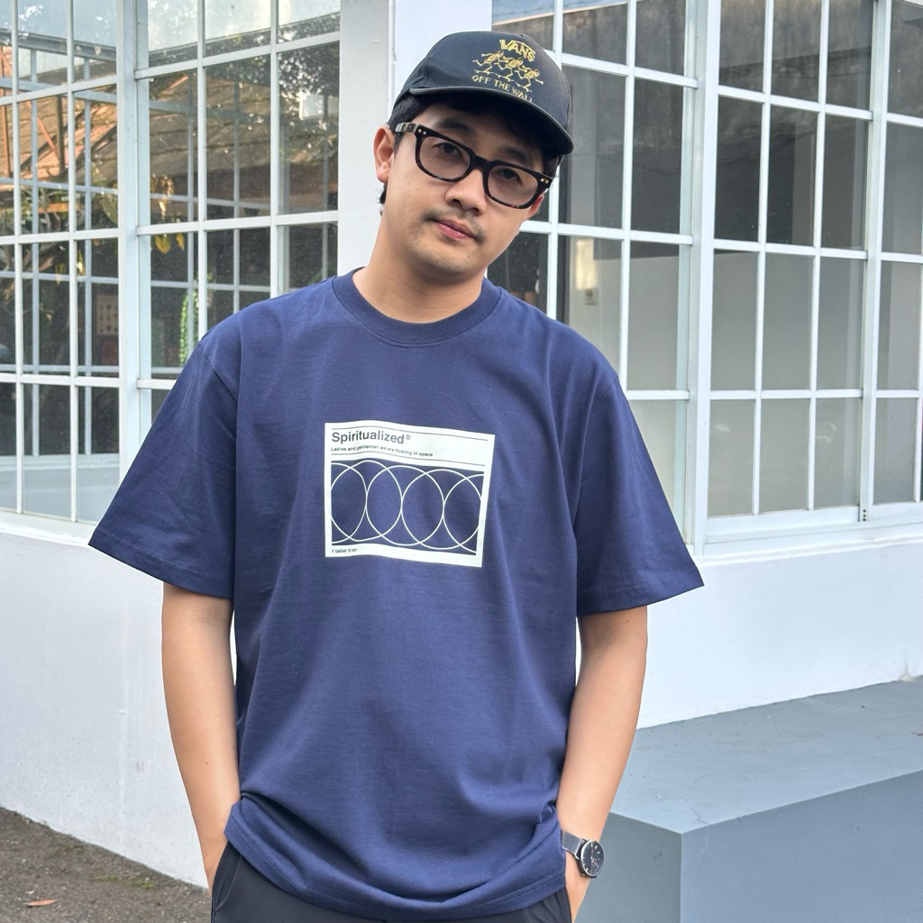Kaos Band Spiritualized - Ladies and Gentleman We are Floating in Space Tshirt Navy