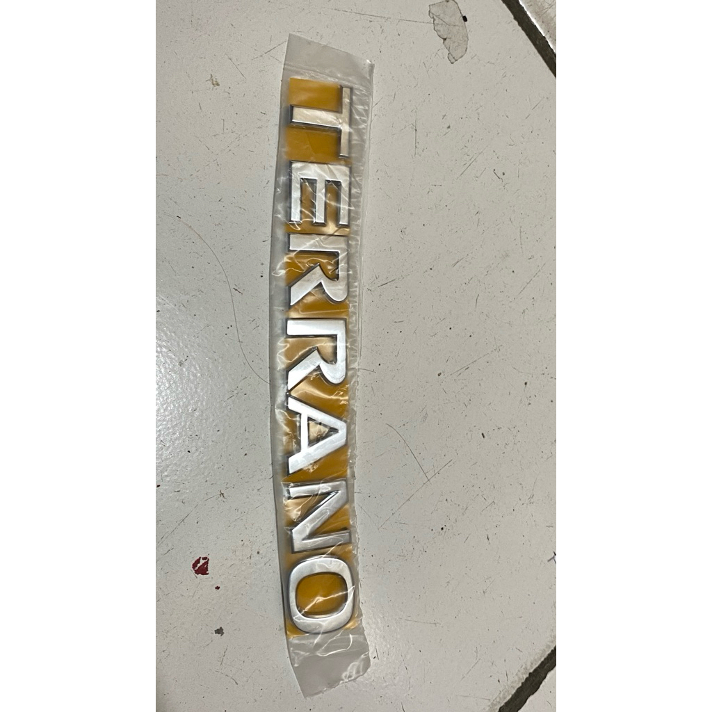 Emblem Nissan TERRANO