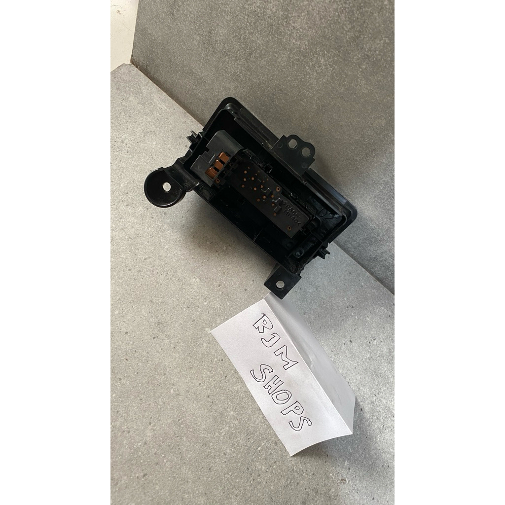 Saklar Swict AC Mobil Universal