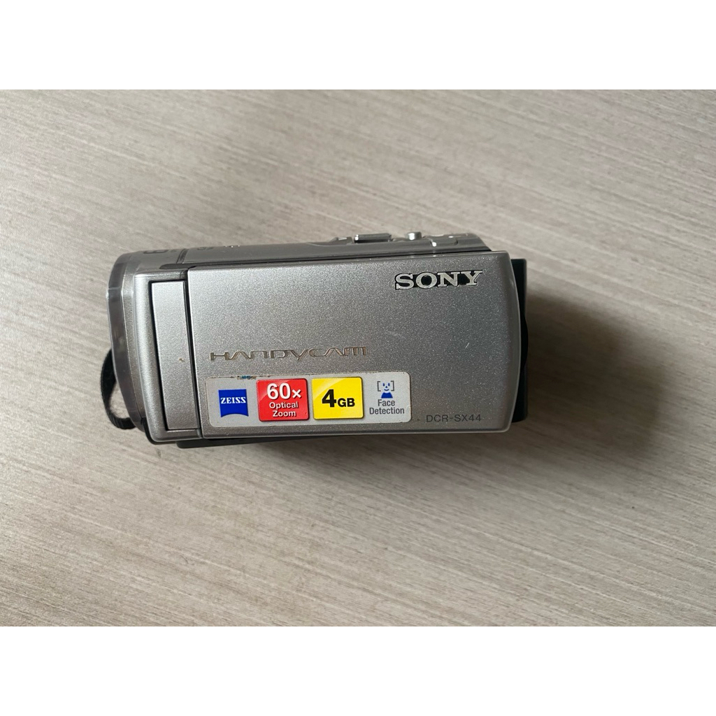 Handycam Sony DCR - SX44