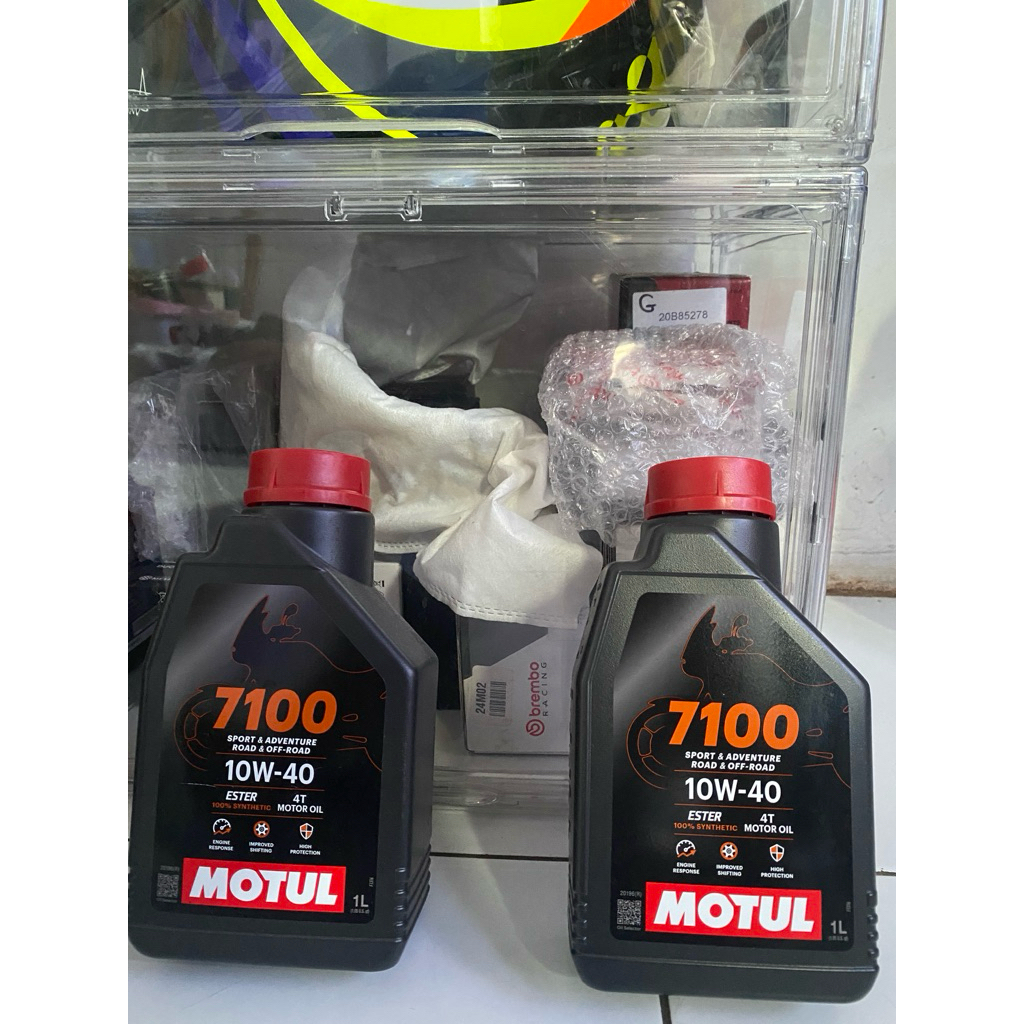 Oli Motul 7100 1 Liter 10w-40