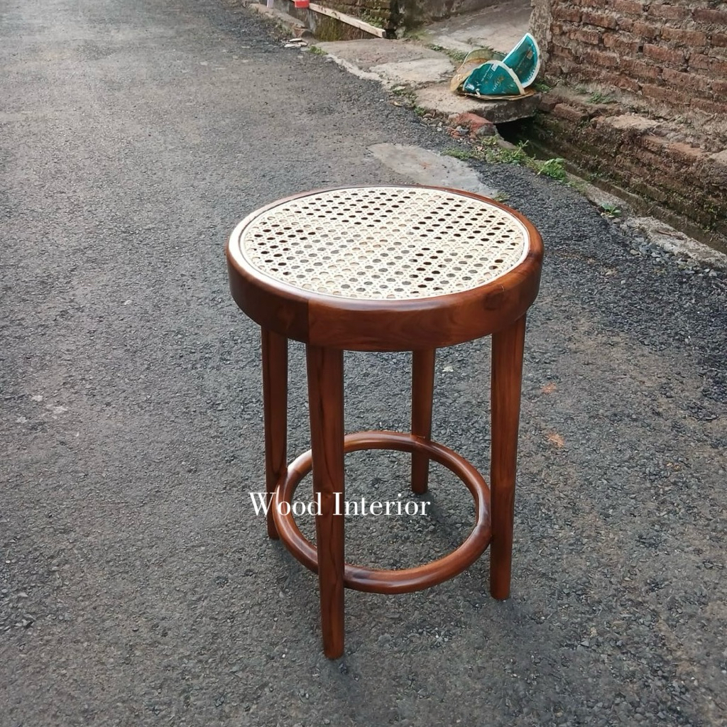 kursi stool kayu jati rotan | kursi stool cafe | kursi cafe bulat | kursi cafe Outdoor