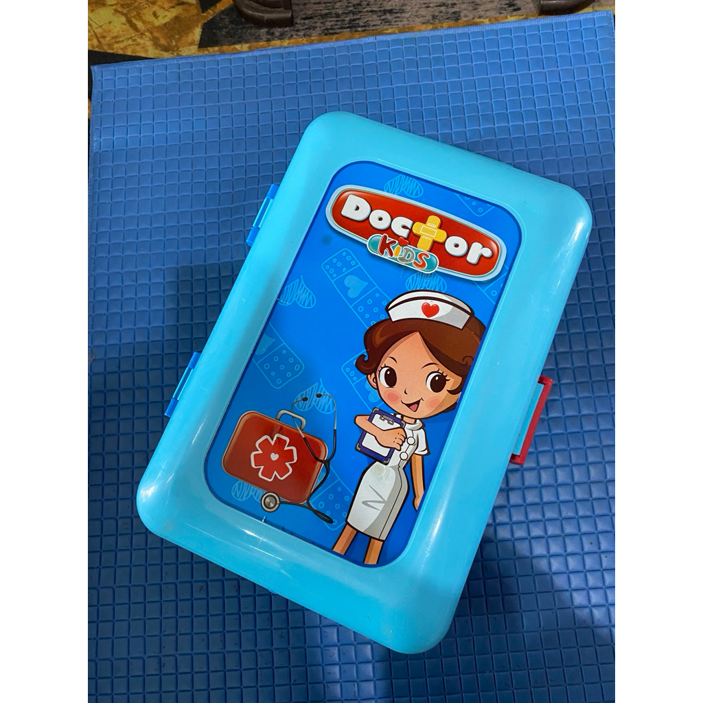 PL mainan set koper dokter anak (koper bisa jadi meja) 40cm TH