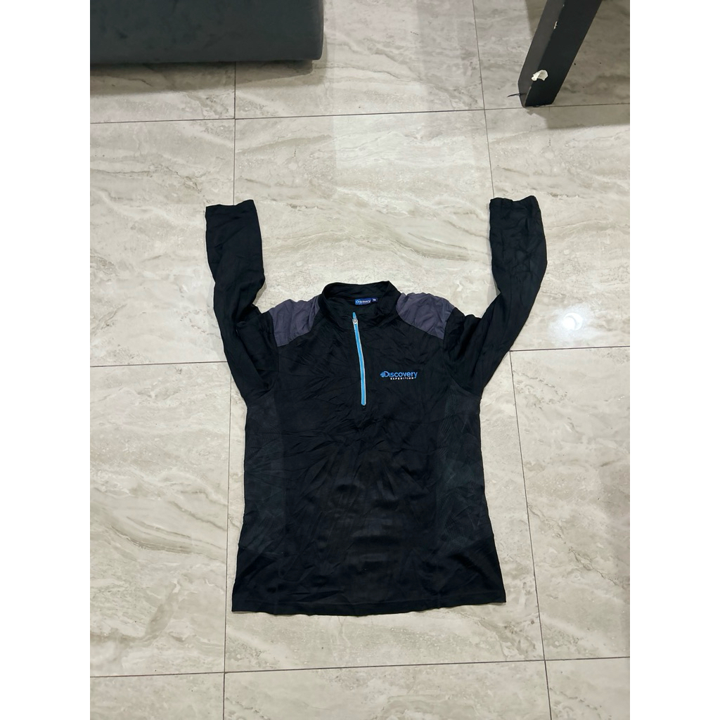 baselayer discovery hitam