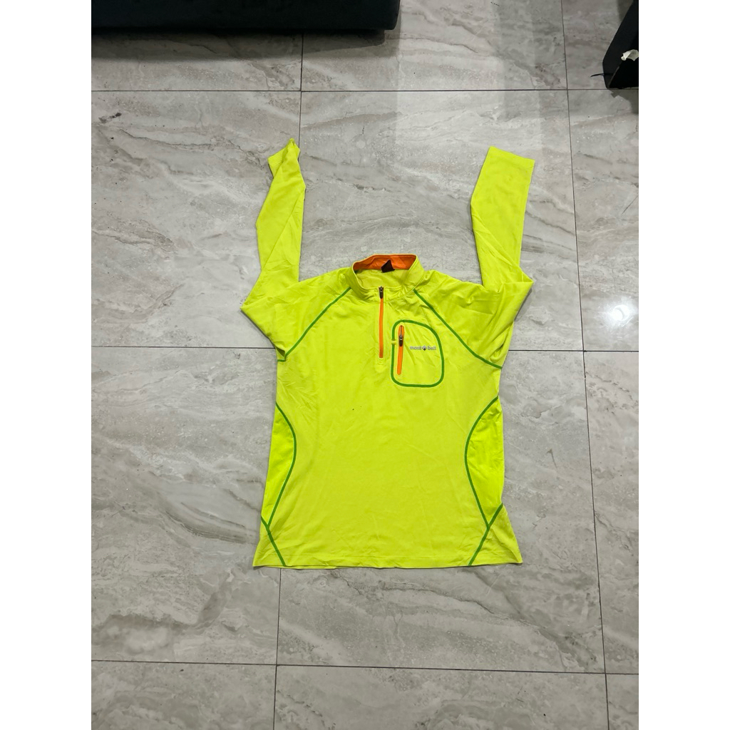 Baselayer montbell kuning