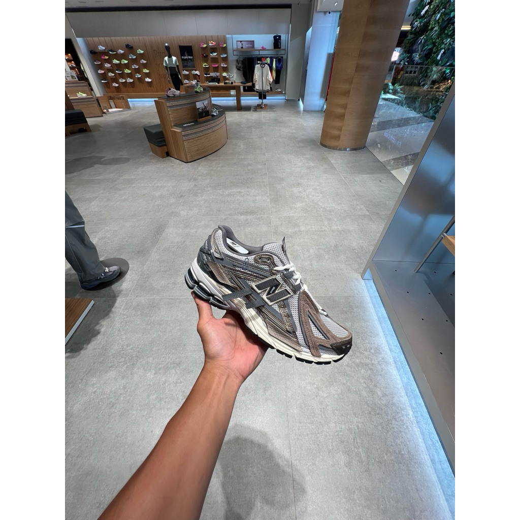 NEWBALANCE_1906A