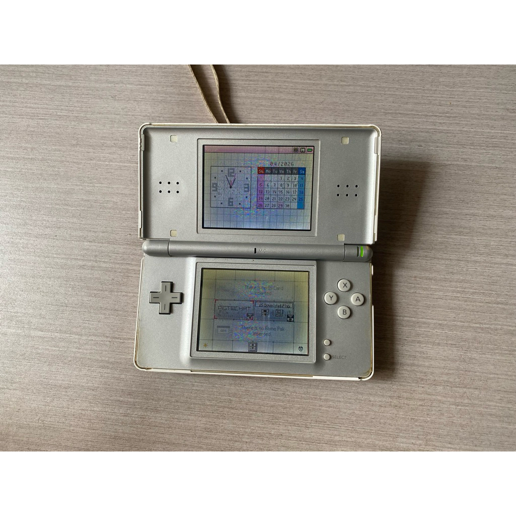 Nintendo DS Lite