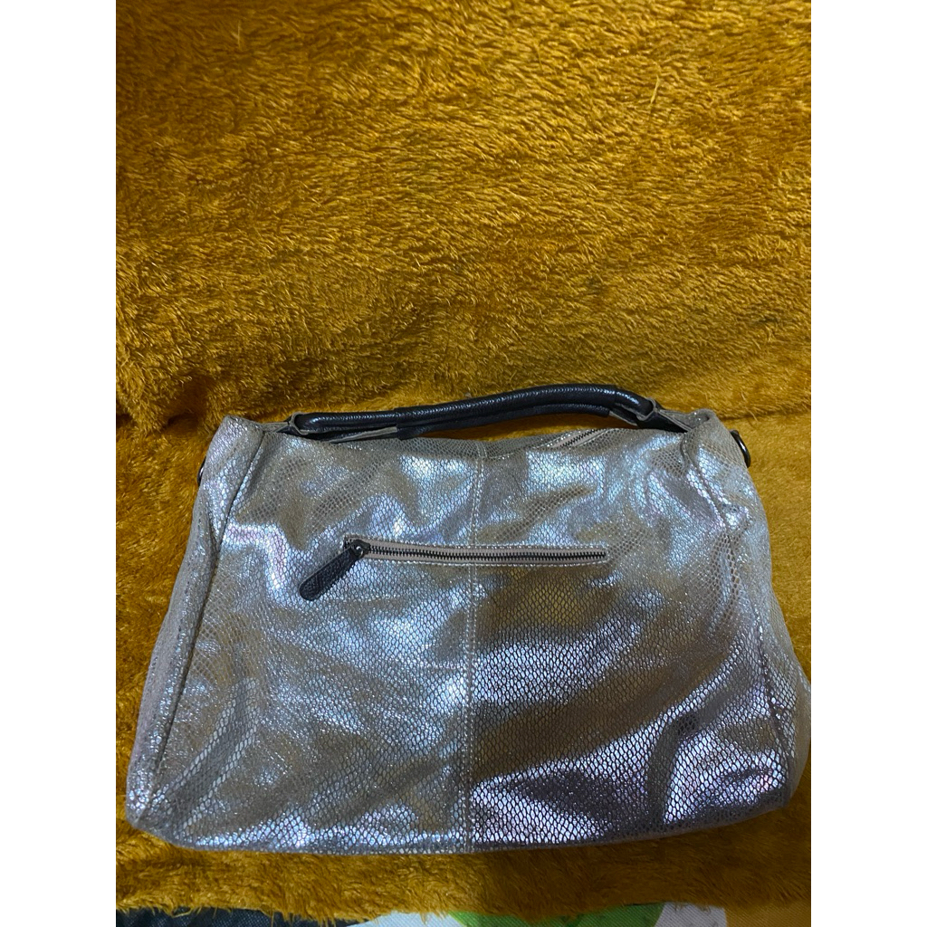 PL Tas 01 Tas Bahu ENSOEN Cewek Dewasa Motif Sisik Silver 39x28x15cm