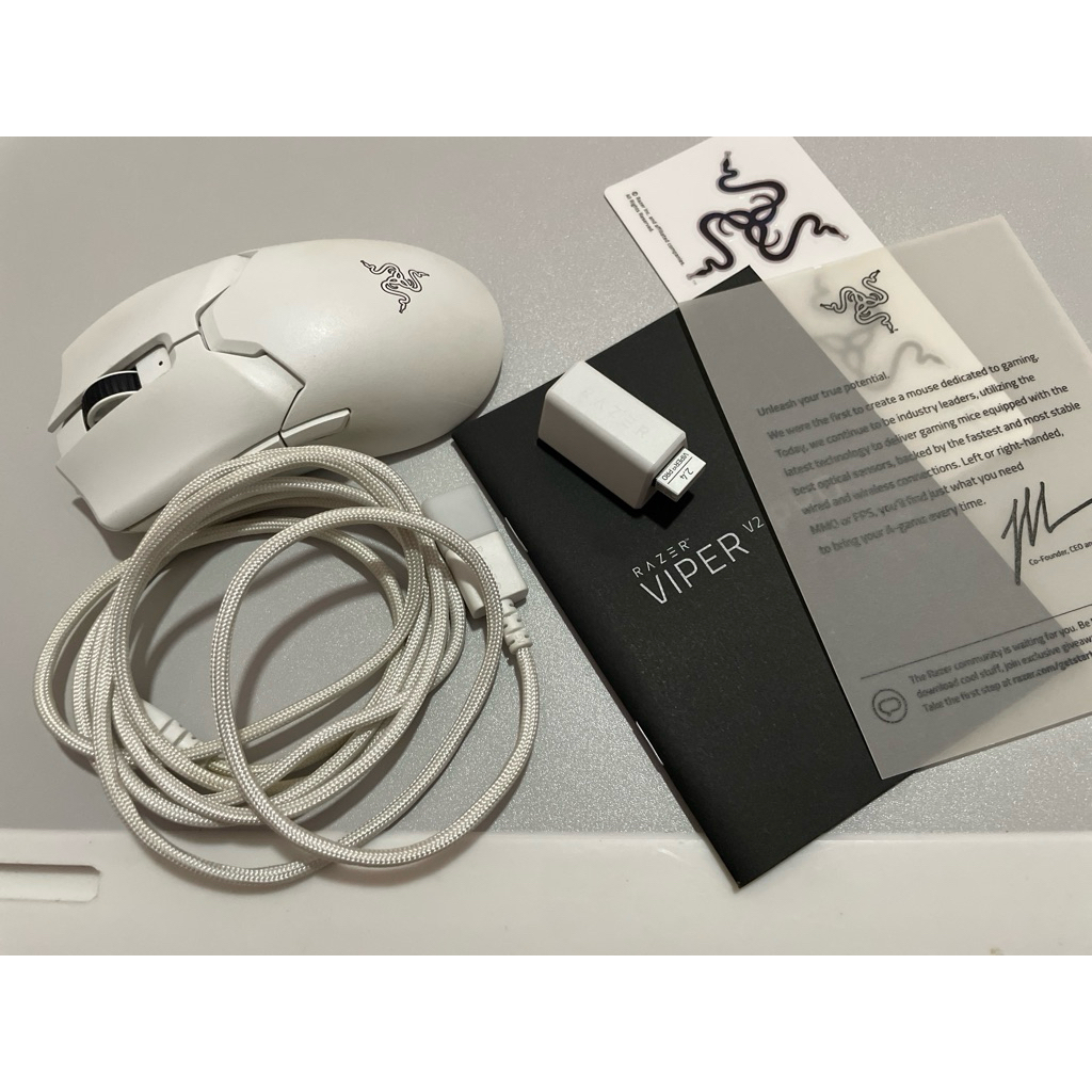 Razer Viper V2 Pro Wireless - White Edition
