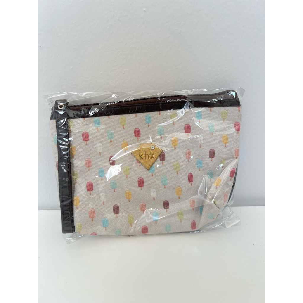 Khakikakiku Pouch