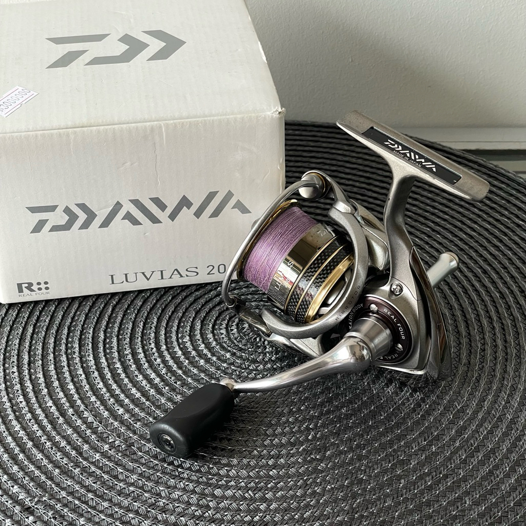 REEL PANCING DAIWA LUVIAS 2004 BATIK JAPAN