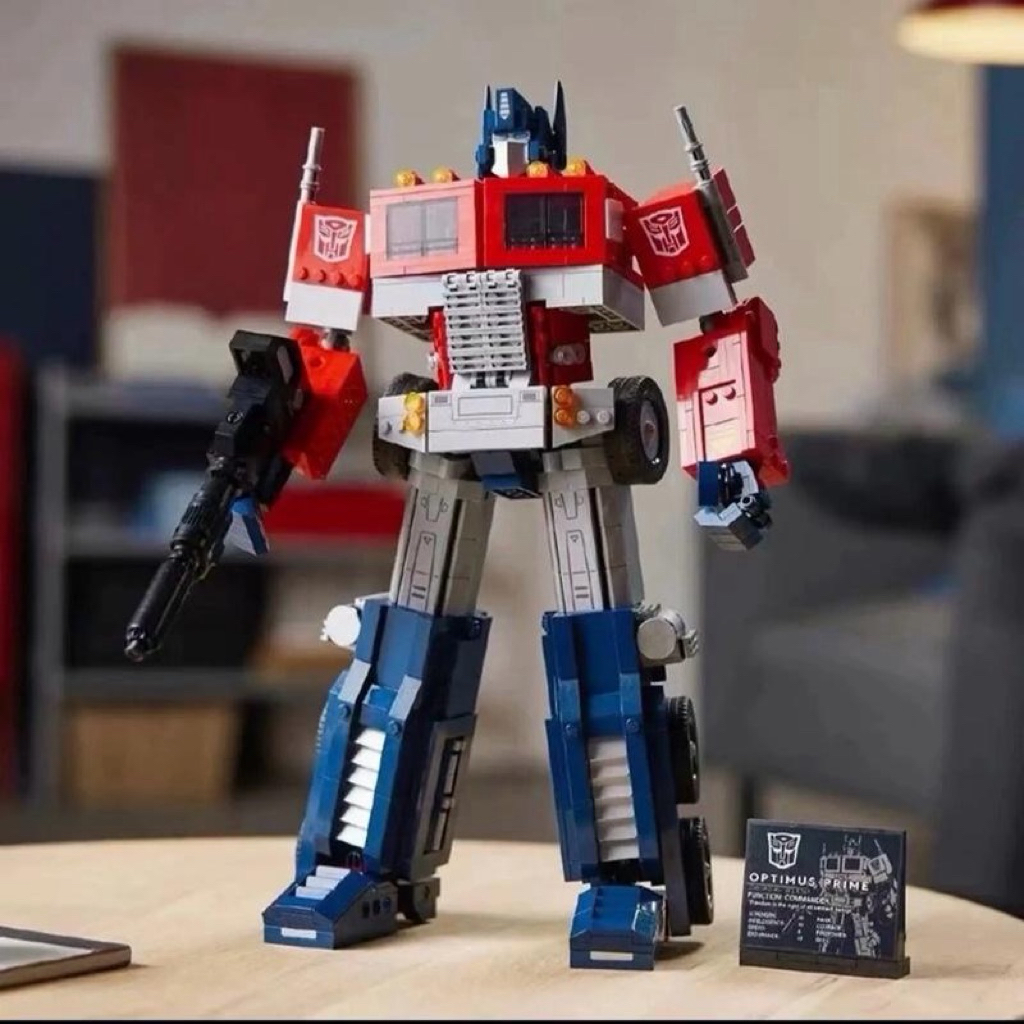 [READY STOCK] Transformer Optimus Prime - Bricks