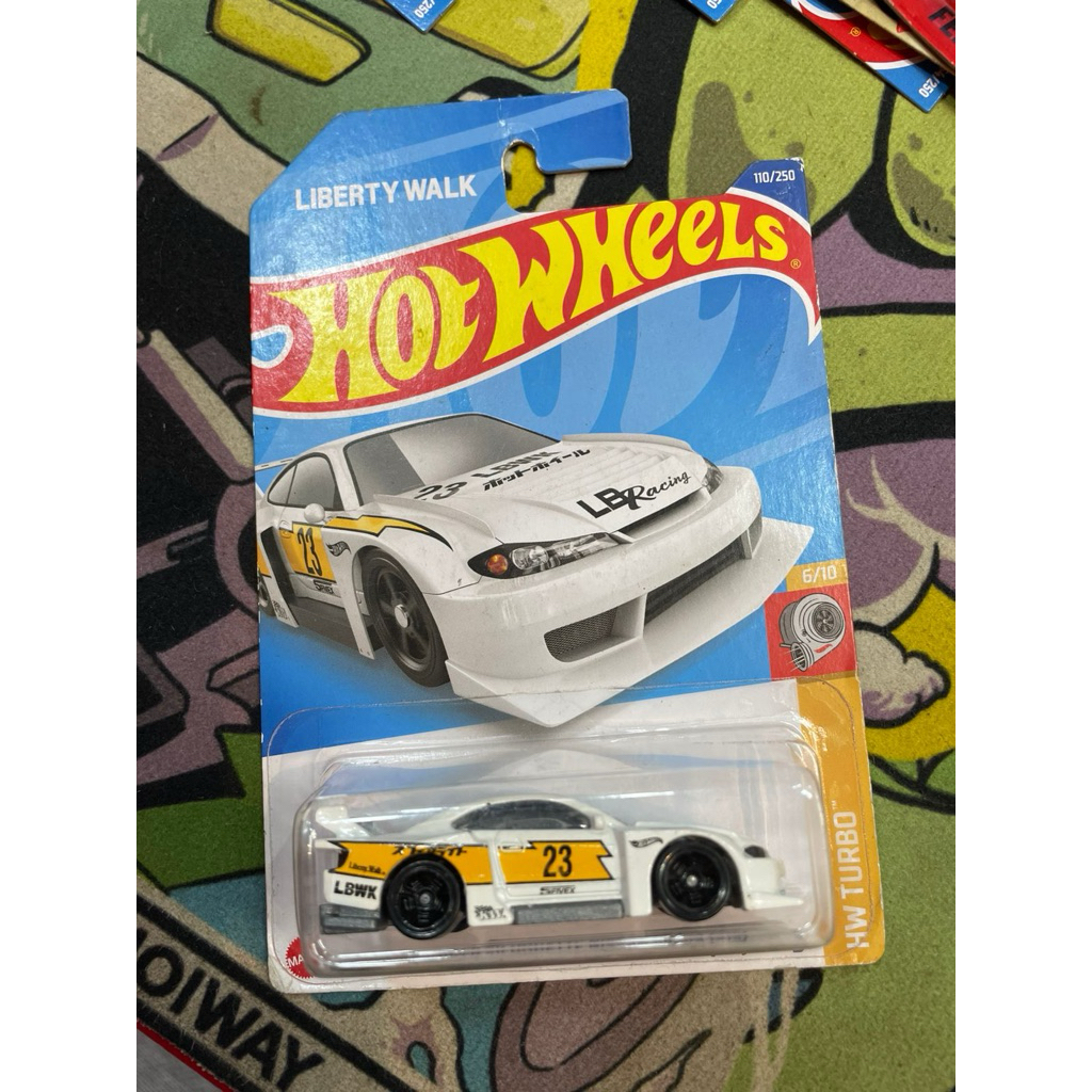 HOT WHEELS LBWK NISSAN SILVIA S15