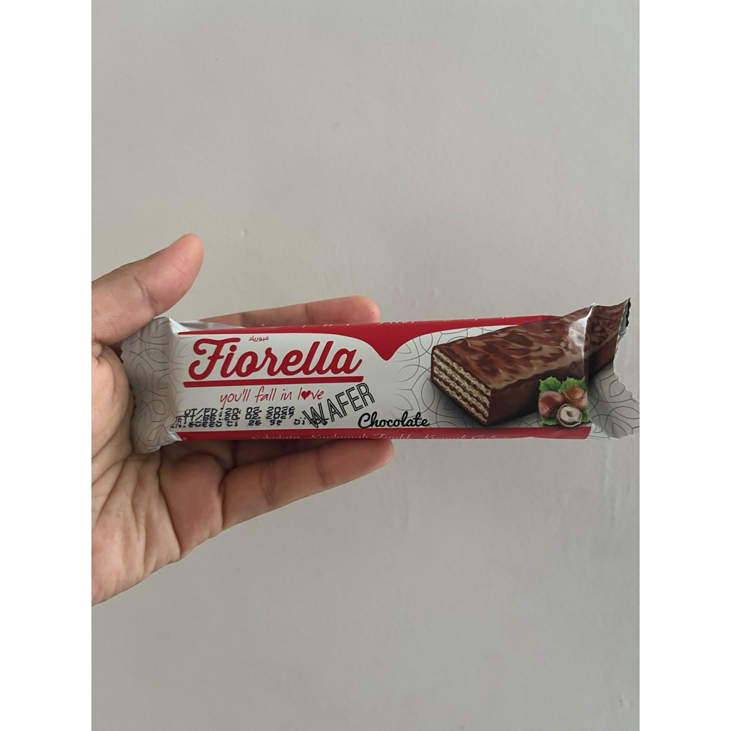 READY STOK FIORELLA GOFRET WAFER CHOCO HAZELNUT WAFER BITTER DARK CHOCO MILK CHOCO ORIGINAL