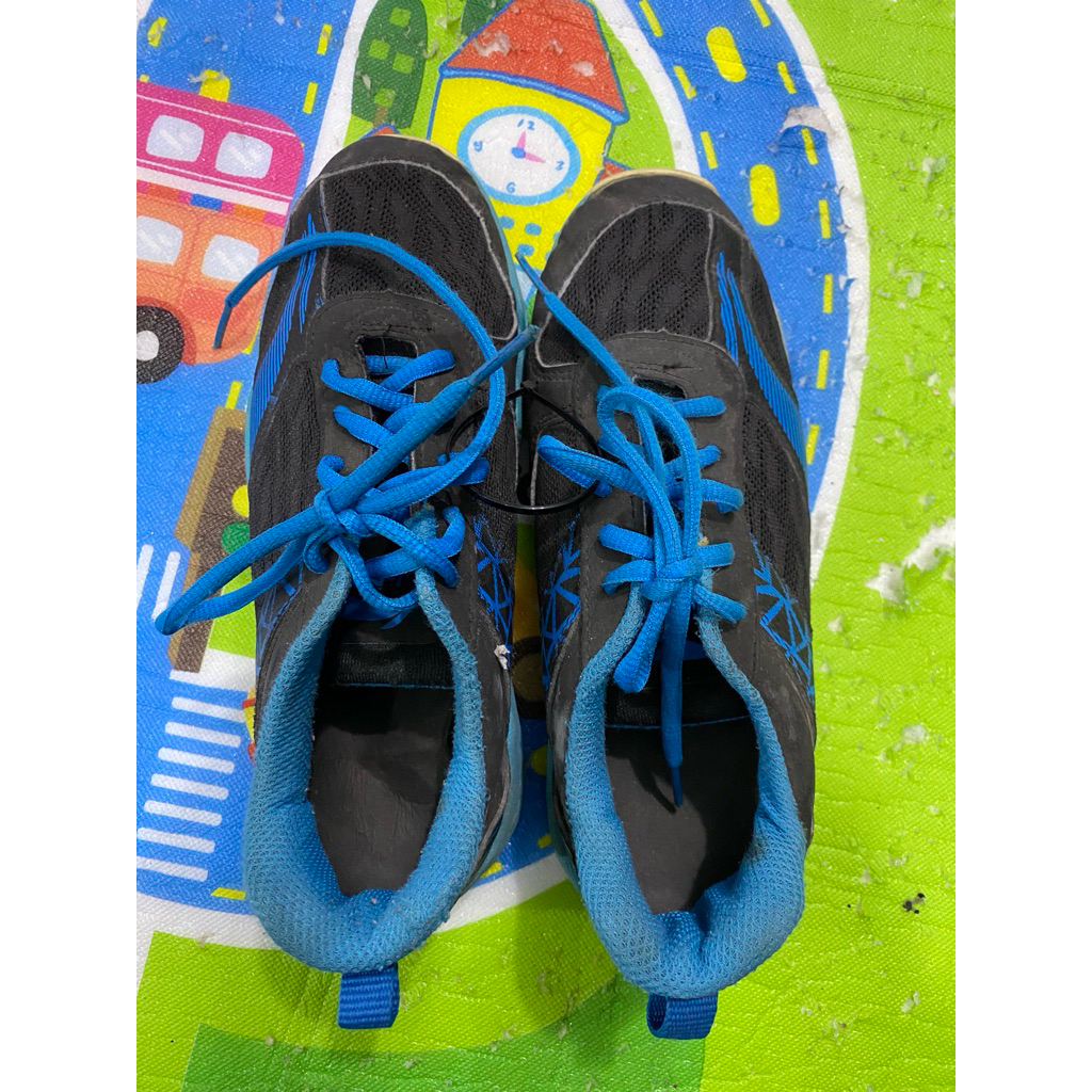 PL Sepatu Badminton / Voli League Attack Pro Original size 38 PU
