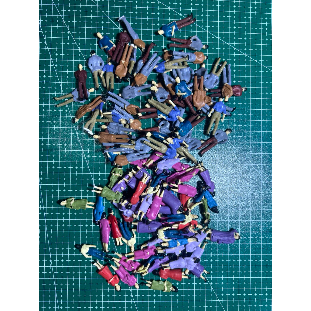 Figure Orang Manusia Miniatur Maket 3,5cm