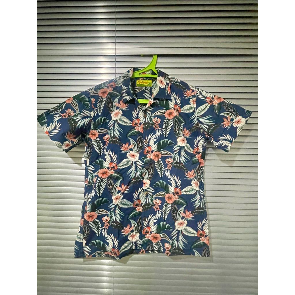 Preloved Tropic Thunder