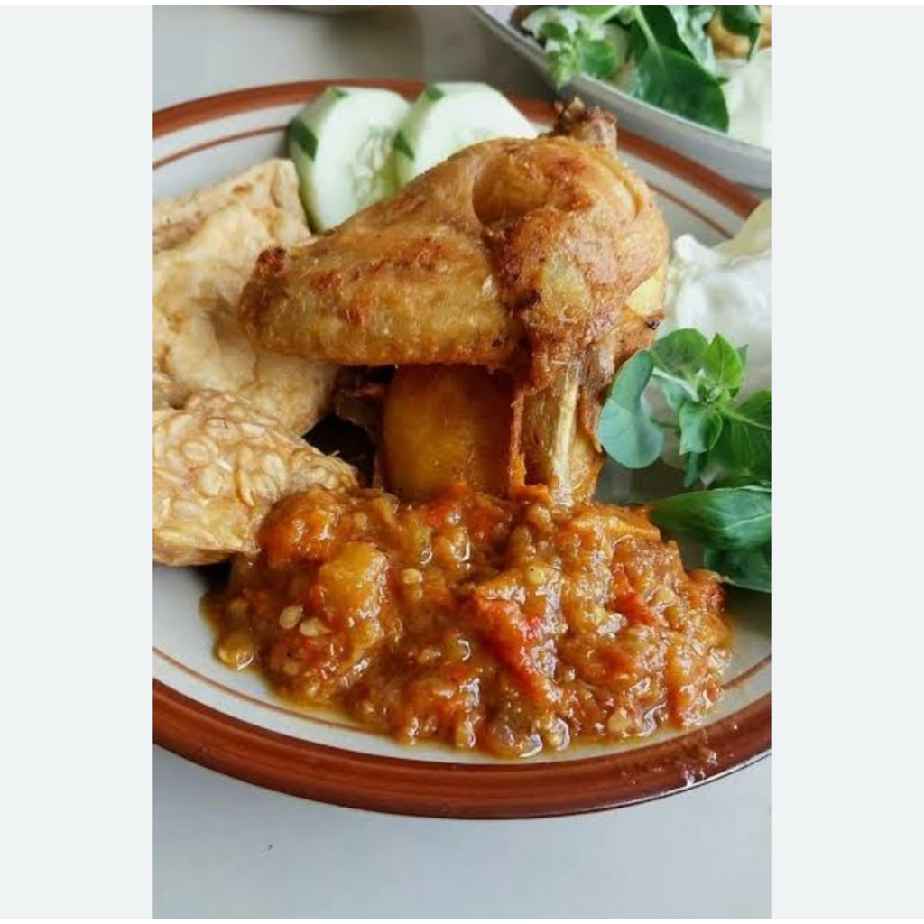 Lalapan Ayam