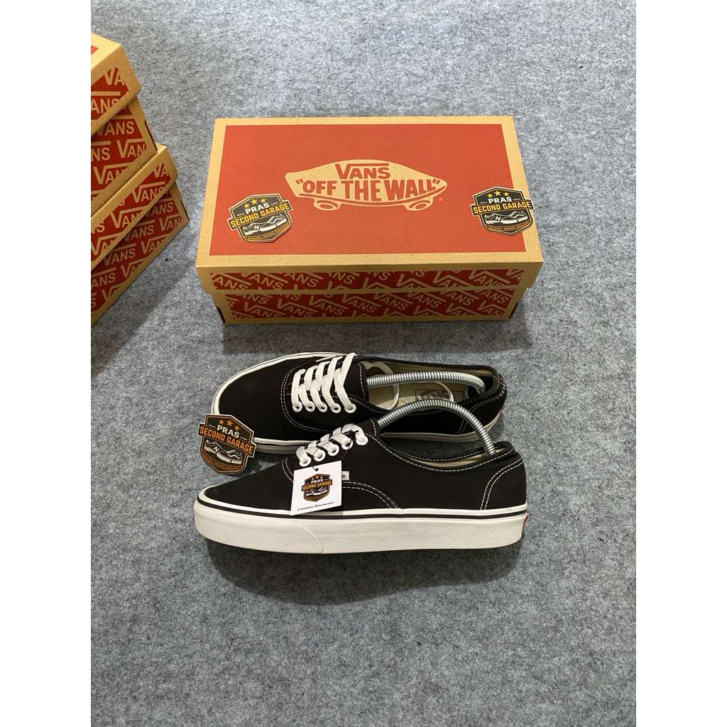 Vans Authentic BW second original size 41/26.5cm