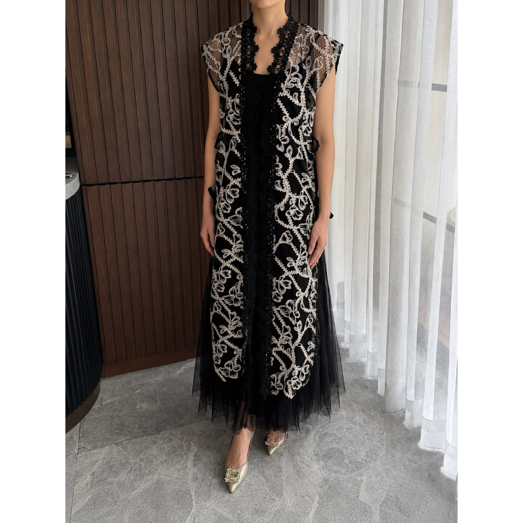 KINA ATELIER - Soleil Outer in black