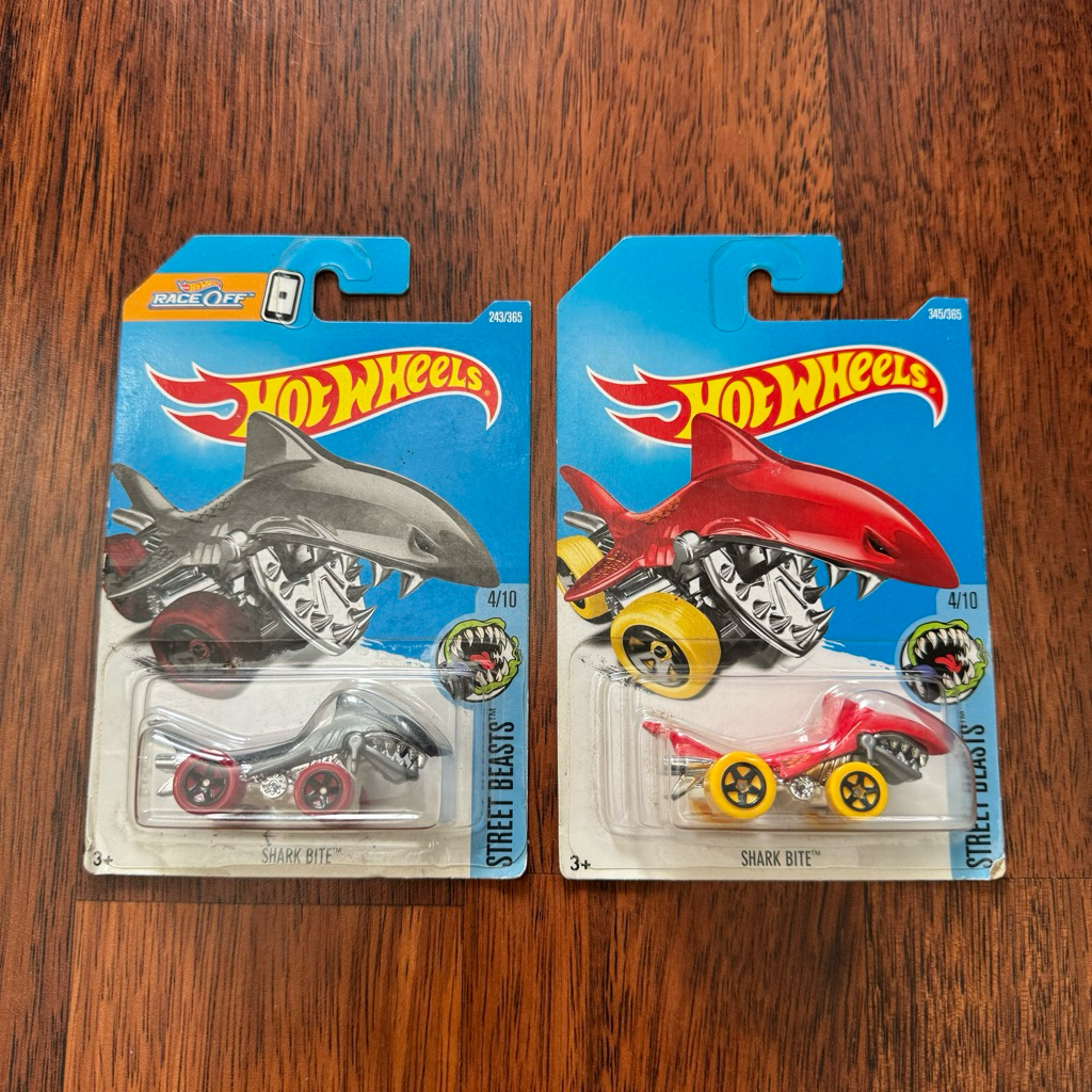Hot Wheels Original Shark Bite