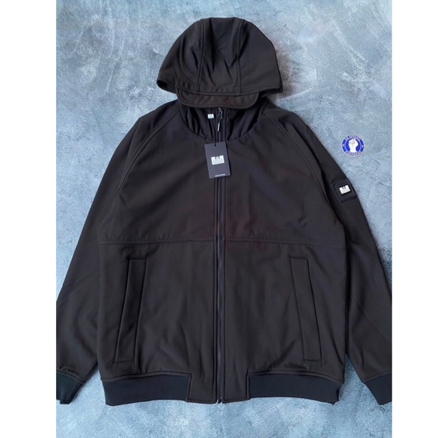 Ready Stok Weekend Offender Sulta Softshell Jacket Black Original 100%