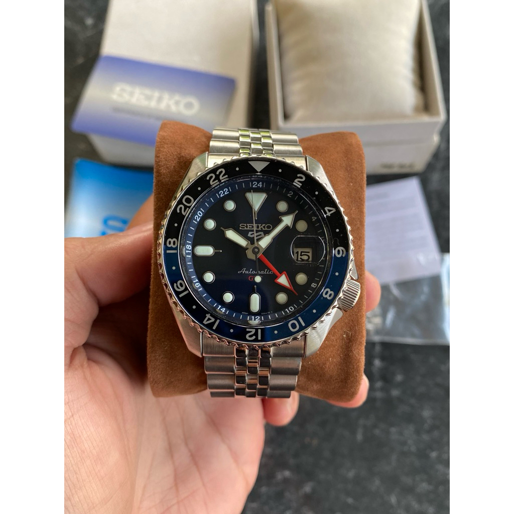 Jam Tangan Pria Seiko 5 Sports SSK003K1 SKX Series GMT “BATMAN” Blue Dial Automatic Second Like New