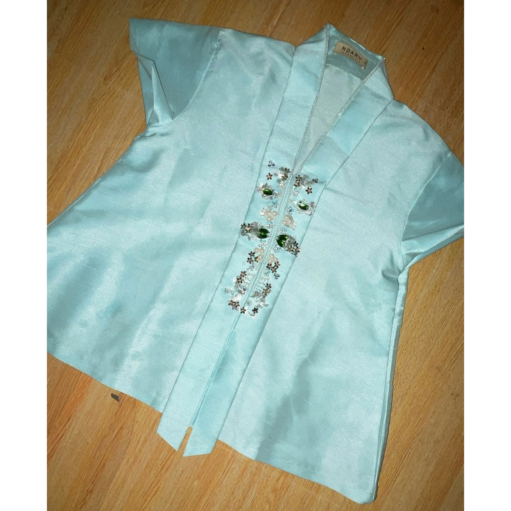 Kebaya Lengan Pendek Payet