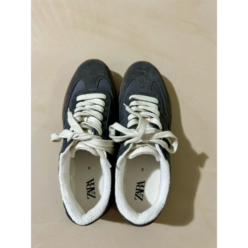 Sepatu Zara Man Grey Original