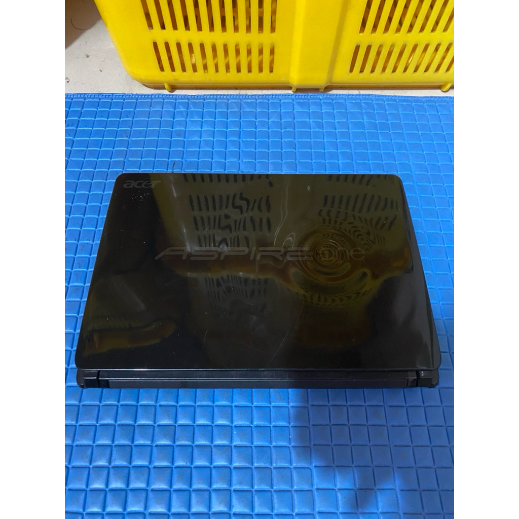PL Netbook Acer Aspire One D257-N57Ckk 10inch Tidak Nyala Mati Total). Iz