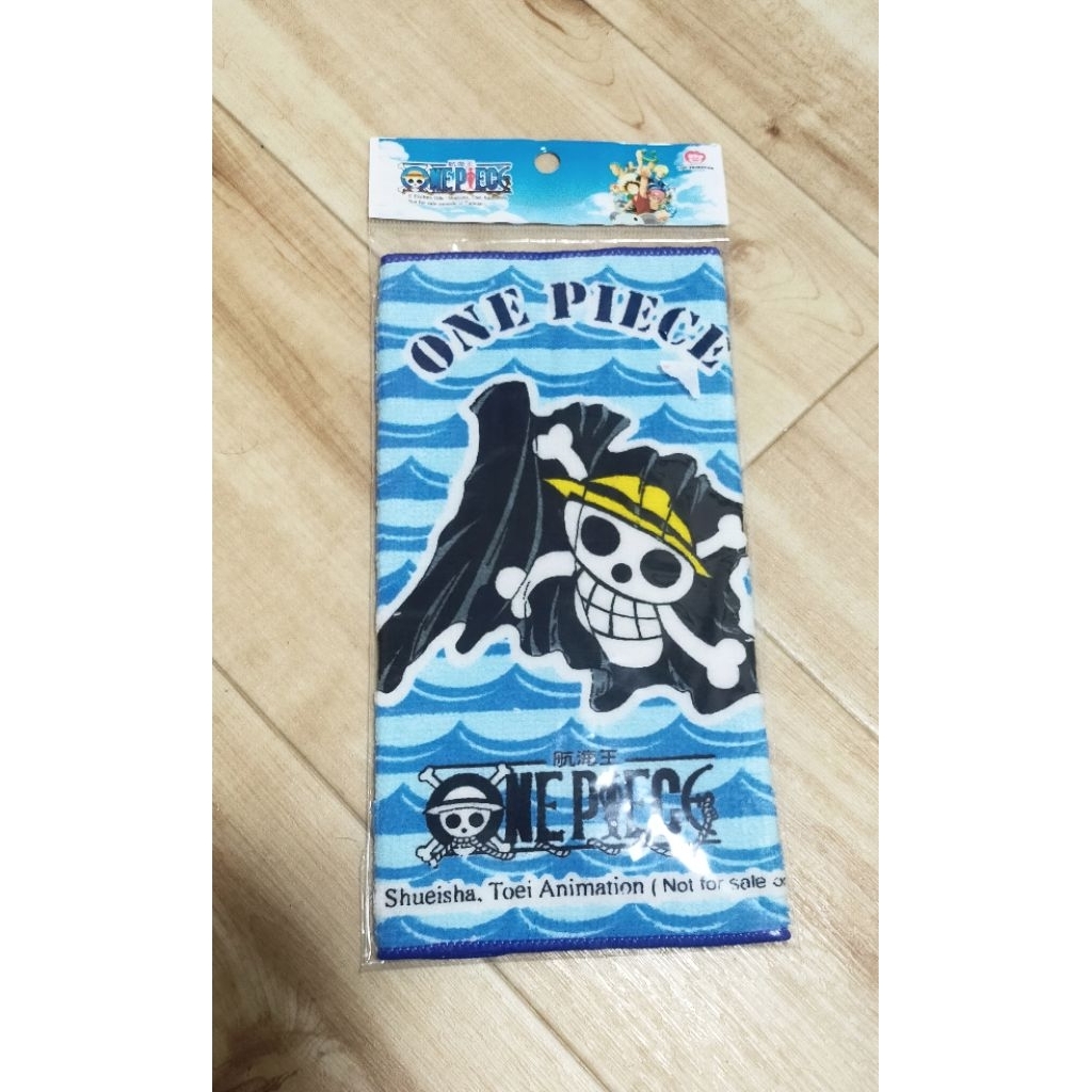 Authentic ONE PIECE Hand Towel