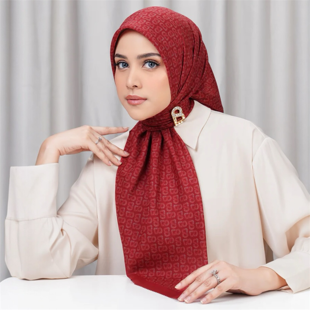 Buttonscarves Tapis De Fleur Series Voile Square Hijab