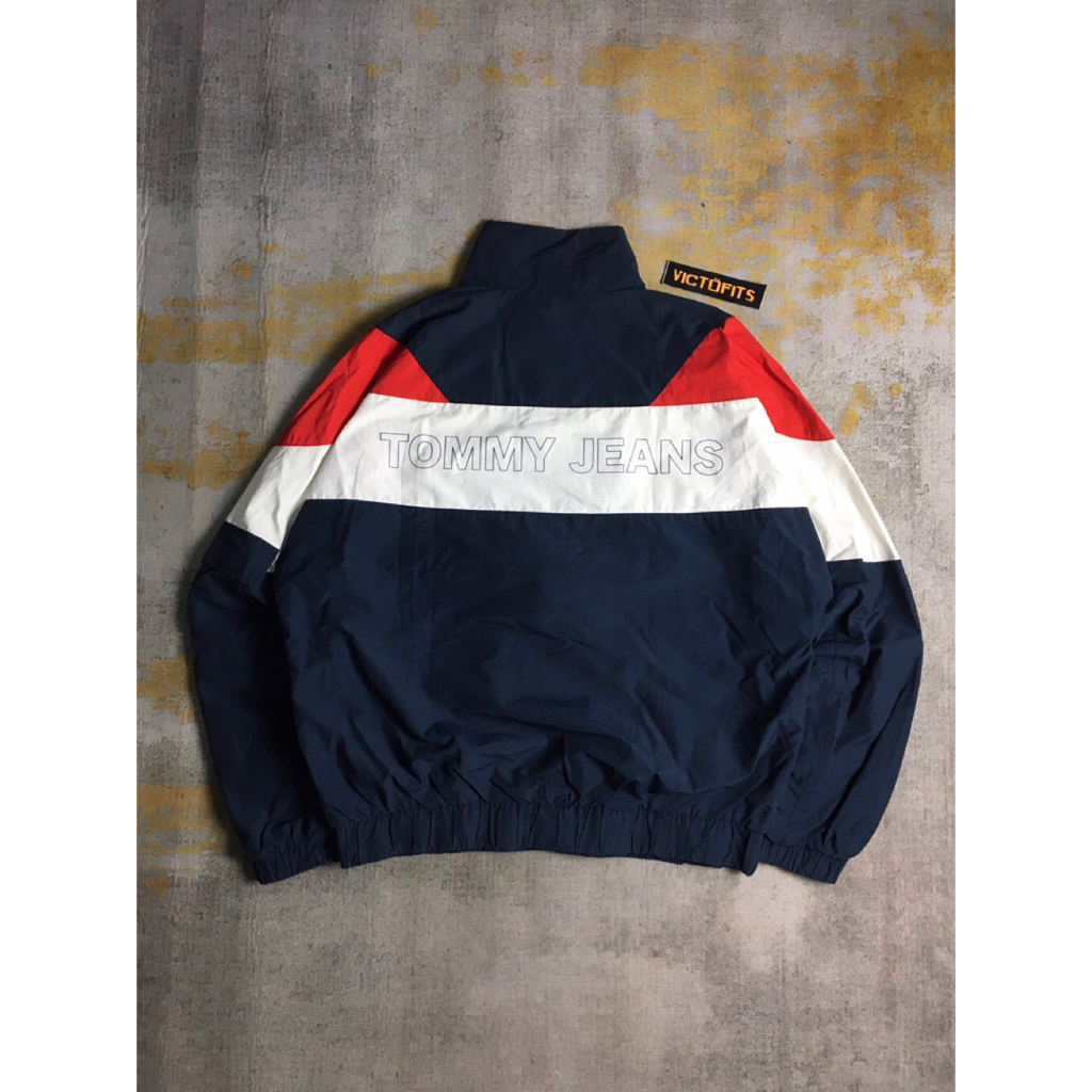 Jaket Windbreaker Tommy Jeans