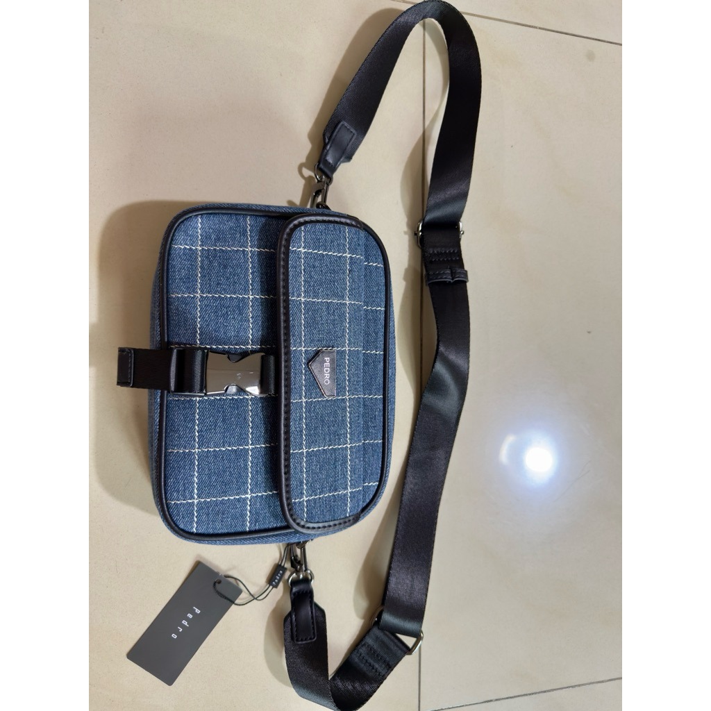 Tas Sling Bag Pedro Biru Denim