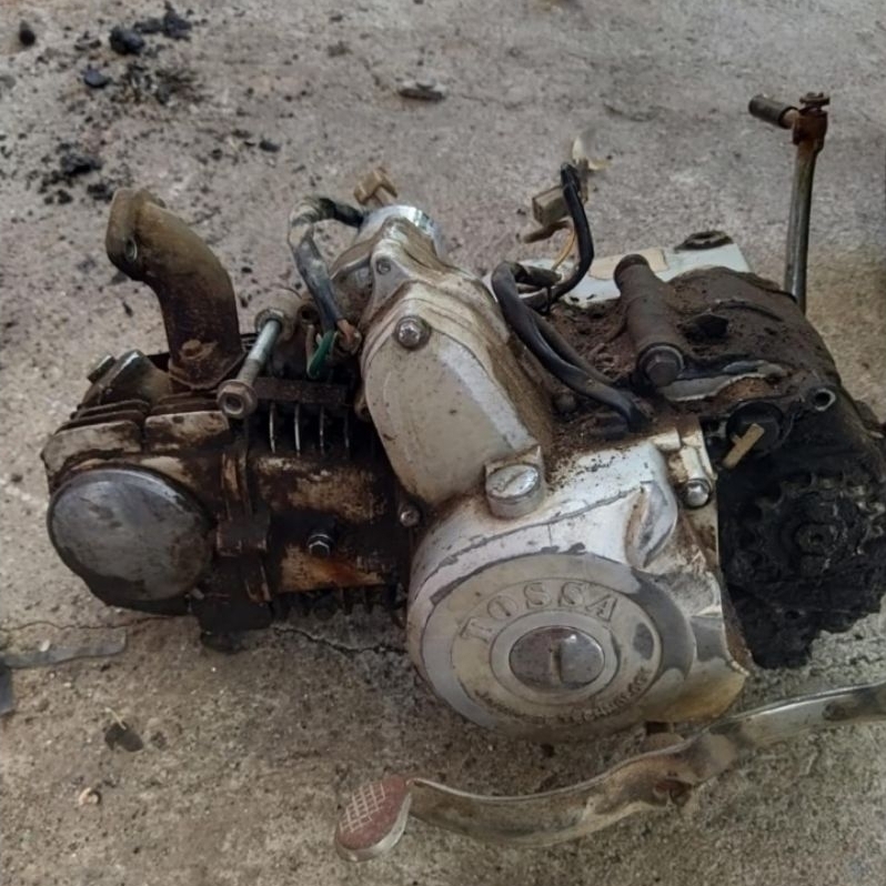 Glundung Mesin Garuda Bangau 124 125 cc Tossa Kanzen Gaza Jialing Gaza Viar Mocin Original Bekas Cop