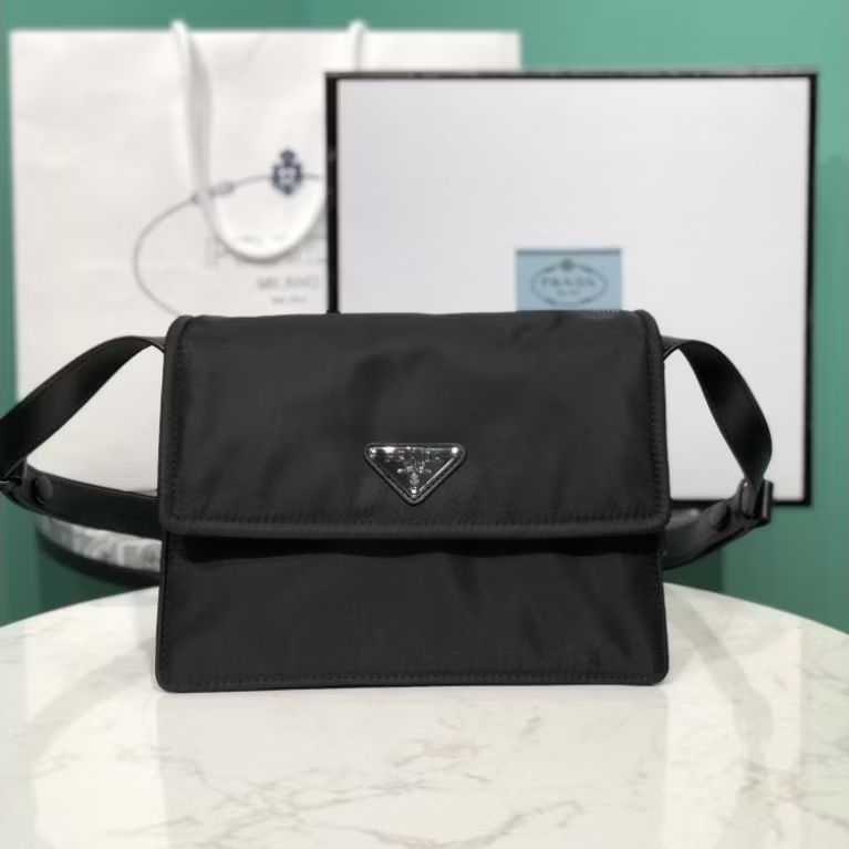 PRD38033 PD Messenger Bag Re Nylon Shoulder Bag