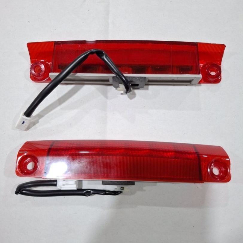 LAMPU SPOILER ORIGINAL AVANZA-XENIA TAHUN 2012 2013 2014 2015 2016 2017 2018
