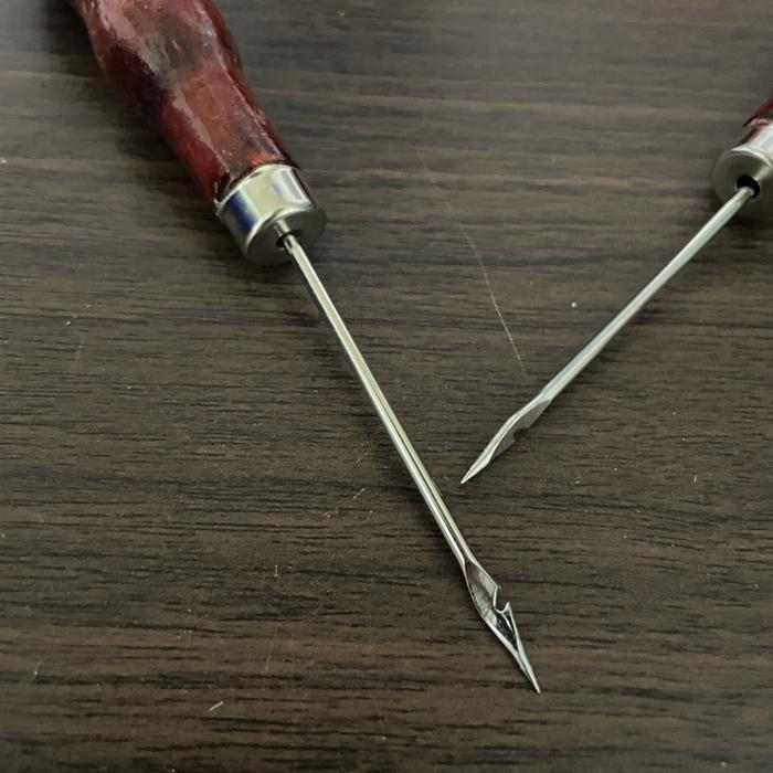 Jarum Jara /Pelubang Penusuk Jahit Sol Sepatu/ Uncek pelubang Kulit Bahan Kain dll