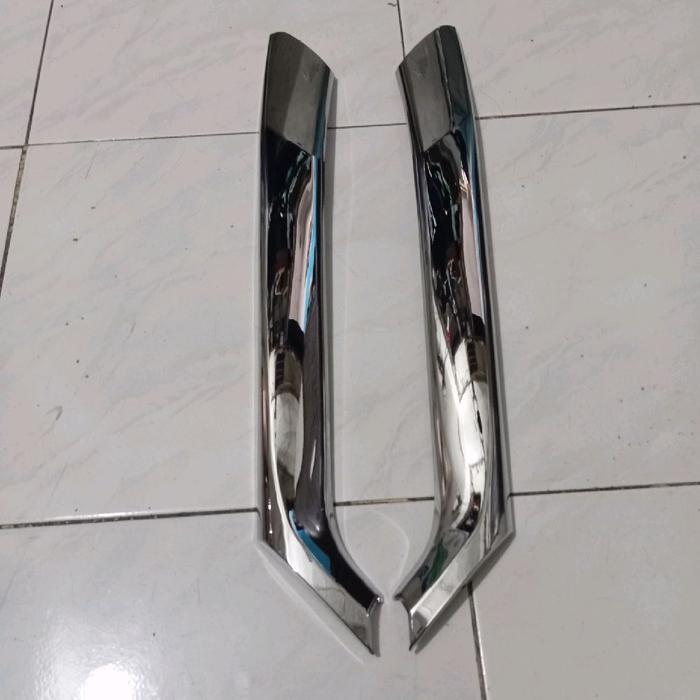List Grill Tengah Mobil Avanza Xenia 2012-2014 Promo